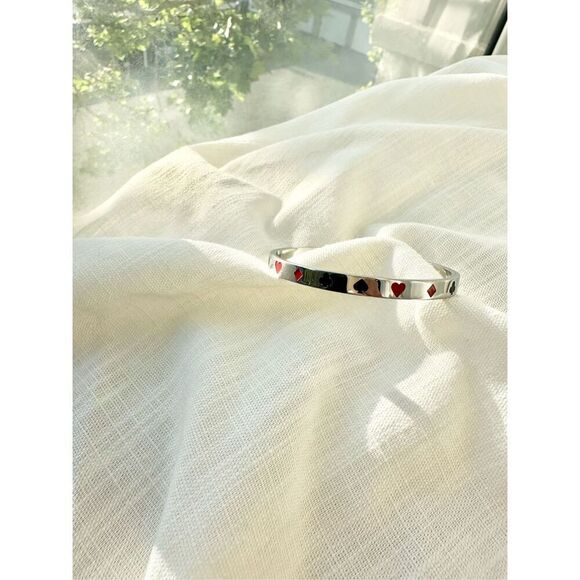 Silver color poker face bangle bracelet - Picture 5 of 5